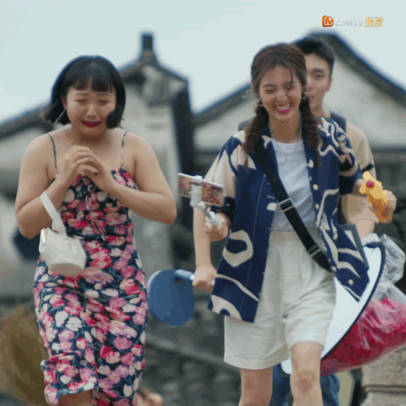 没有工作的一年6.gif 图片